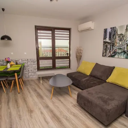 Vista Suites Apartment Varna