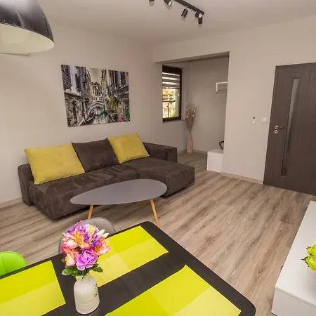 Vista Suites Apartment